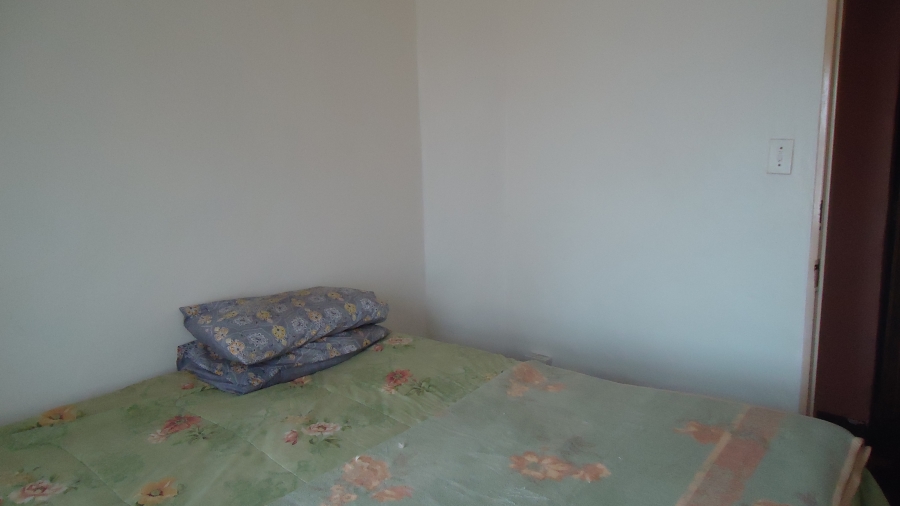 2 Bedroom Property for Sale in Pelican Park Western Cape